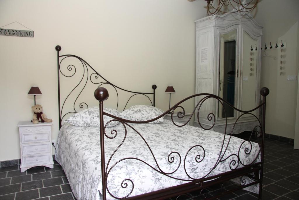 La Bastide De Fontaille Bed & Breakfast Saint Felicien Ruang foto