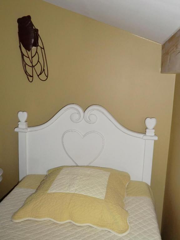 La Bastide De Fontaille Bed & Breakfast Saint Felicien Ruang foto
